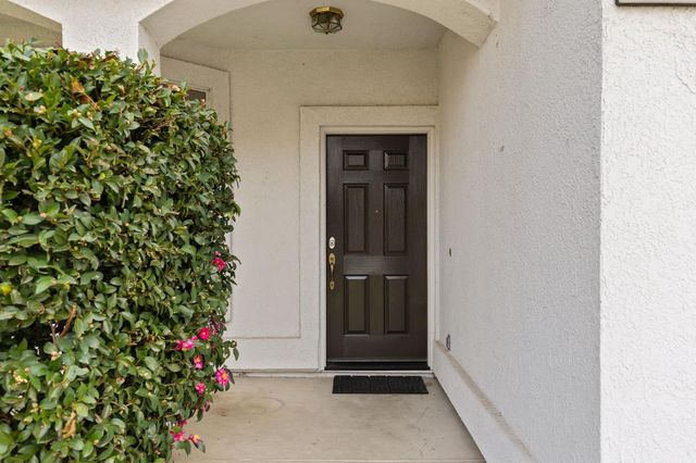 1918 Ajay Dr, Roseville, CA 95678