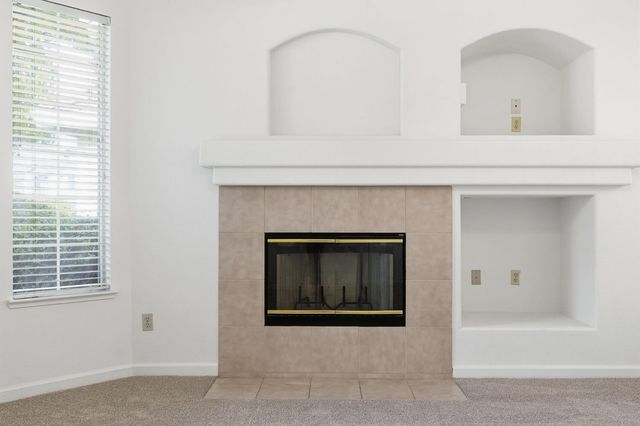 1918 Ajay Dr, Roseville, CA 95678