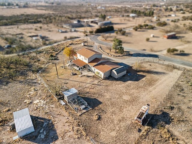 302 Matt Loop Rd, Big Spring, TX 79720