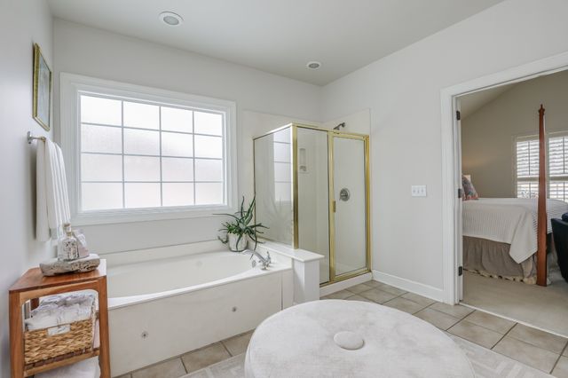 206 Gardenridge Dr, Franklin, TN 37069