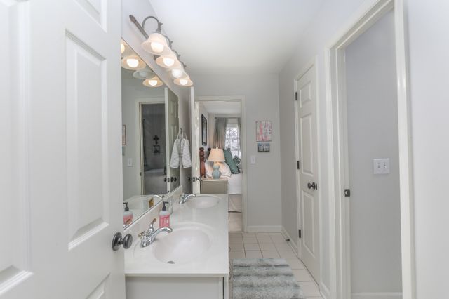 206 Gardenridge Dr, Franklin, TN 37069