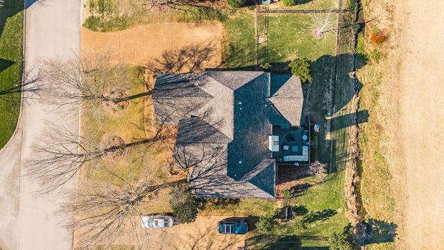 206 Gardenridge Dr, Franklin, TN 37069