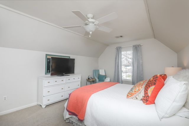 206 Gardenridge Dr, Franklin, TN 37069