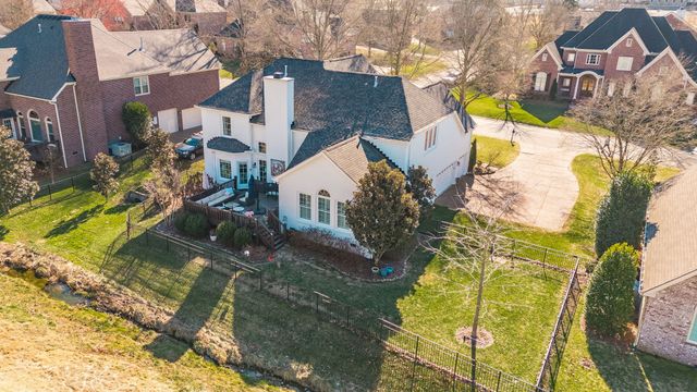 206 Gardenridge Dr, Franklin, TN 37069
