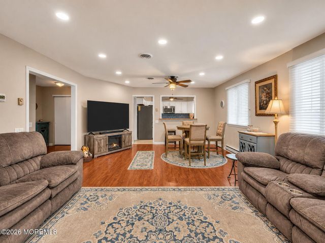 96 Sunset Road 60, Whiting, NJ 08759