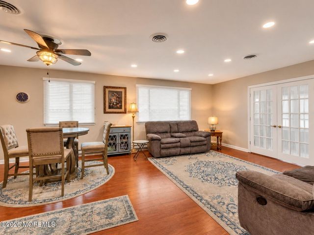 96 Sunset Road 60, Whiting, NJ 08759
