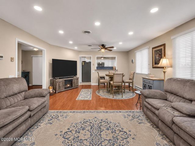 96 Sunset Road 60, Whiting, NJ 08759