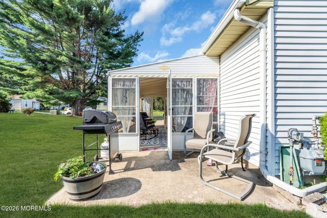 96 Sunset Road 60, Whiting, NJ 08759