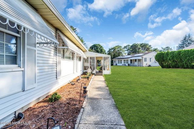96 Sunset Road 60, Whiting, NJ 08759