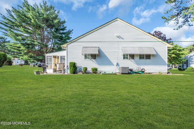 96 Sunset Road 60, Whiting, NJ 08759