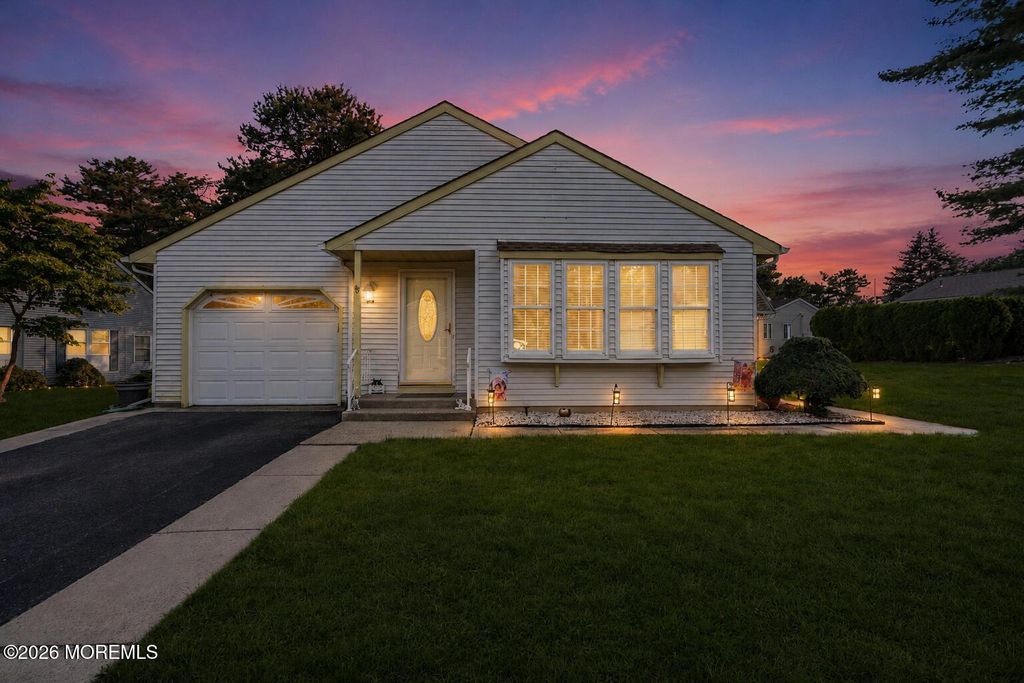 96 Sunset Road 60, Whiting, NJ 08759