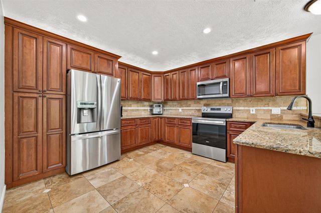 9503 Pine Road, Crosby, TX 77532