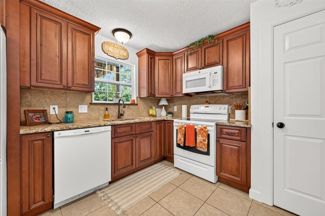 9503 Pine Road, Crosby, TX 77532