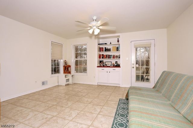 469 Hartford Dr, Nutley Twp., NJ 07110