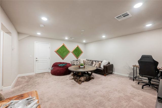 8113 Misty Canyon Avenue, Las Vegas, NV 89113