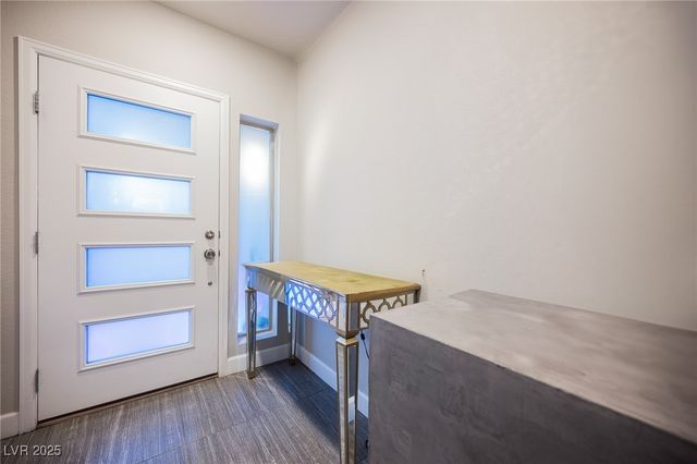 8113 Misty Canyon Avenue, Las Vegas, NV 89113