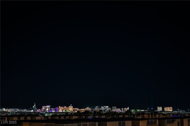 8113 Misty Canyon Avenue, Las Vegas, NV 89113