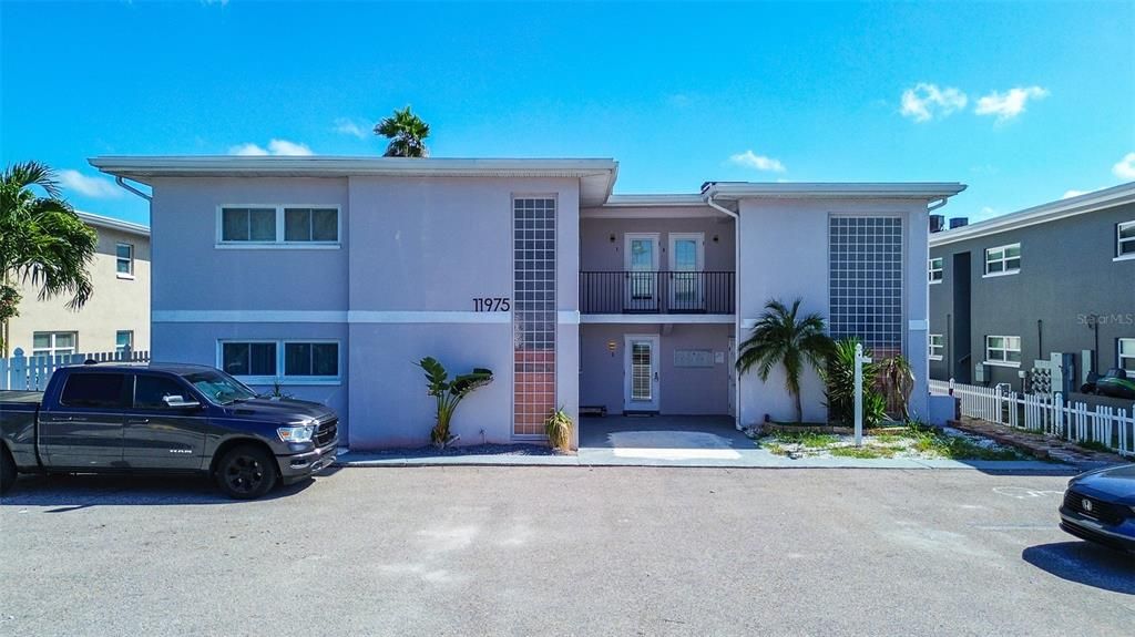 11975 3RD STREET E 6, Treasure Island, FL 33706