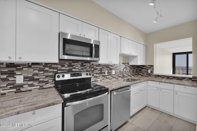 601 S 1ST Street 2C, Jacksonville Beach, FL 32250