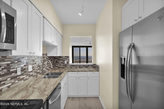 601 S 1ST Street 2C, Jacksonville Beach, FL 32250