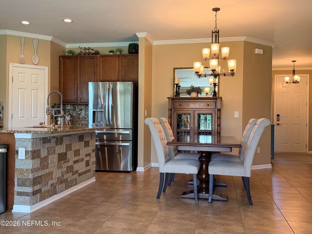 125 S PRAIRIE LAKES Drive, St. Augustine, FL 32084