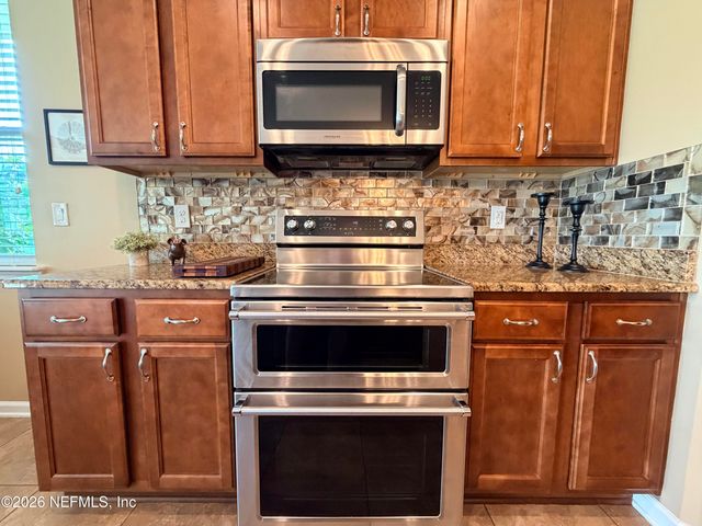125 S PRAIRIE LAKES Drive, St. Augustine, FL 32084