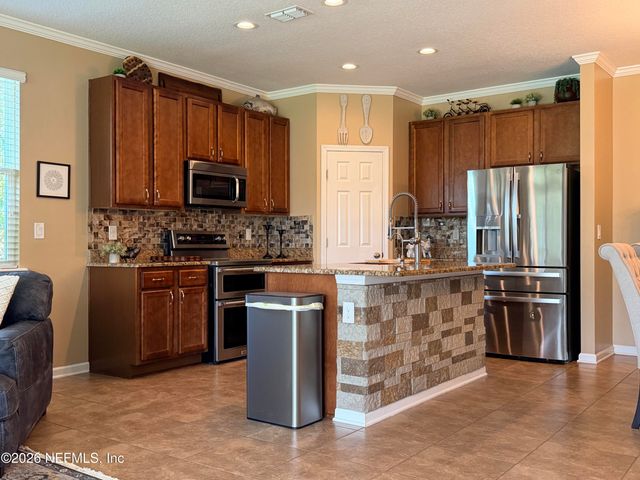 125 S PRAIRIE LAKES Drive, St. Augustine, FL 32084