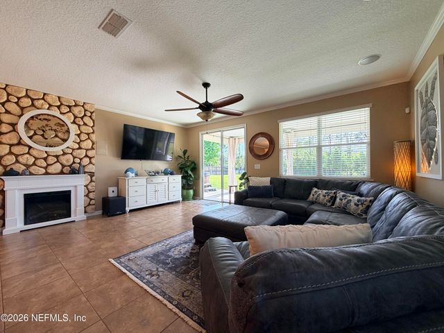 125 S PRAIRIE LAKES Drive, St. Augustine, FL 32084