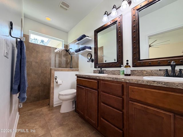 125 S PRAIRIE LAKES Drive, St. Augustine, FL 32084