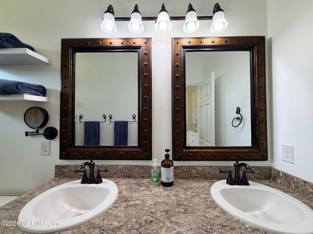 125 S PRAIRIE LAKES Drive, St. Augustine, FL 32084