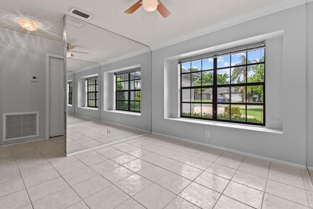 4105 Shelley Road S, West Palm Beach, FL 33407