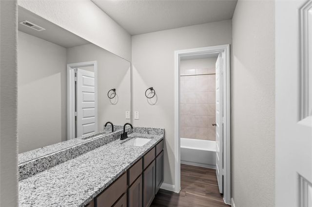 4362 Mcgregor Bluff Lane, Conroe, TX 77304