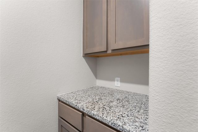 4362 Mcgregor Bluff Lane, Conroe, TX 77304