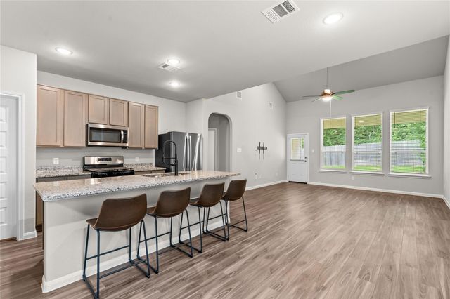 4362 Mcgregor Bluff Lane, Conroe, TX 77304
