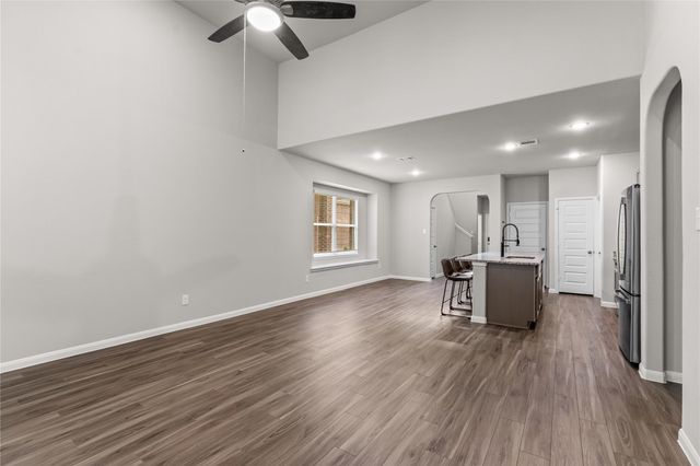 4362 Mcgregor Bluff Lane, Conroe, TX 77304