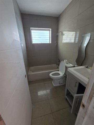 5620 NW 3rd Ave, Miami, FL 33127