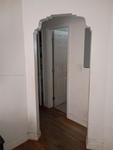 5620 NW 3rd Ave, Miami, FL 33127