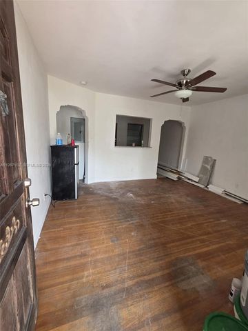 5620 NW 3rd Ave, Miami, FL 33127