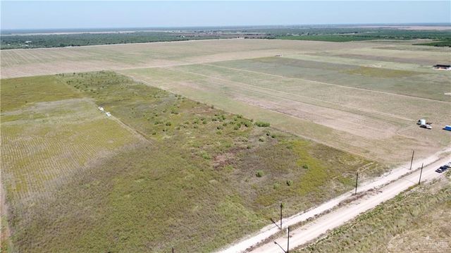 000 N Davila Road, Hargill, TX 78549