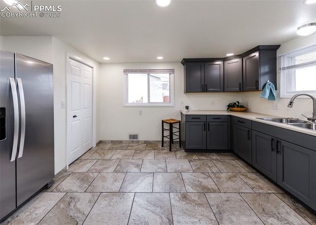 2310 W Monument Street, Colorado Springs, CO 80904