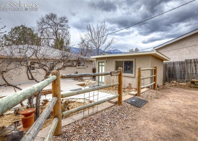 2310 W Monument Street, Colorado Springs, CO 80904