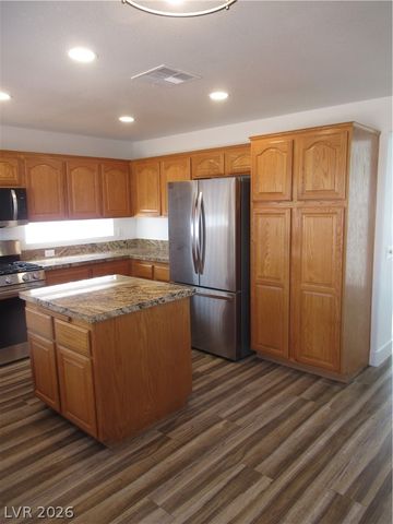 6362 Wild Strawberry Lane, Las Vegas, NV 89142