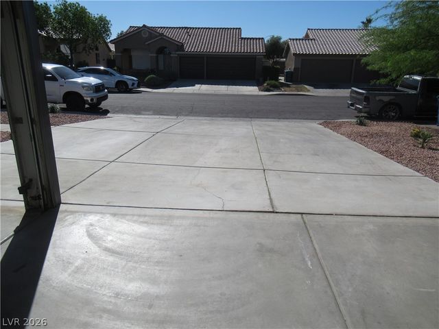 6362 Wild Strawberry Lane, Las Vegas, NV 89142