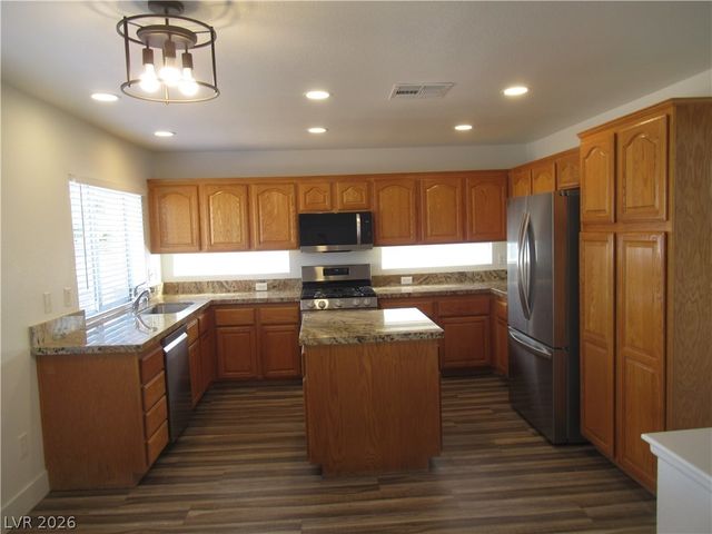 6362 Wild Strawberry Lane, Las Vegas, NV 89142