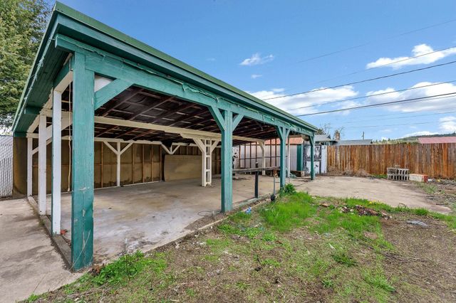 15003 E Rich Ave, Spokane Valley, WA 99216