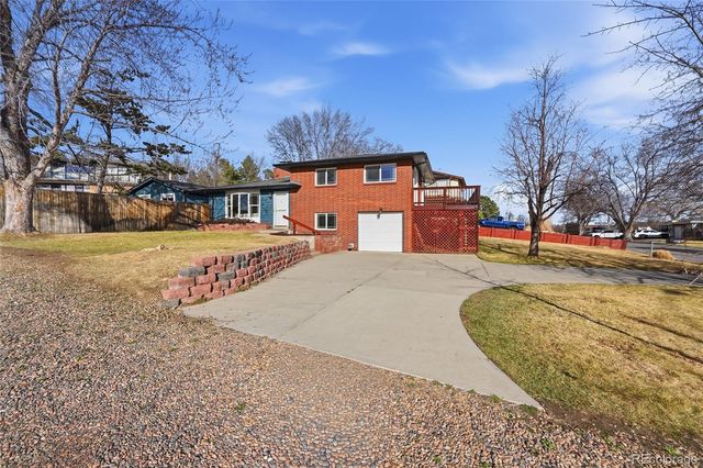 10195 W 17th Place, Lakewood, CO 80215