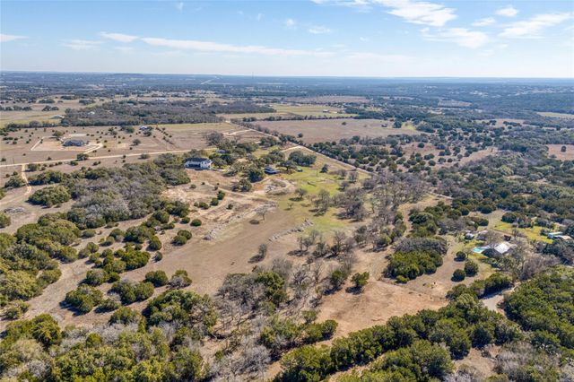 2160 County Road 204, Liberty Hill, TX 78642