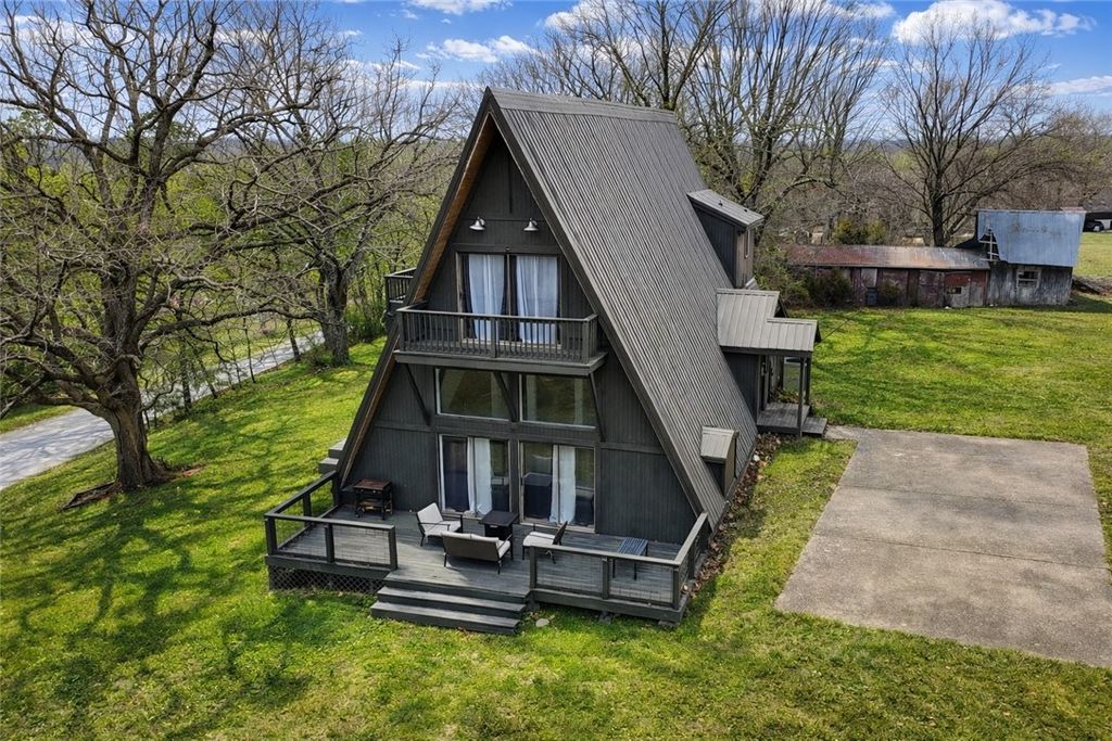 12657 Cooper Drive, Lowell, AR 72745