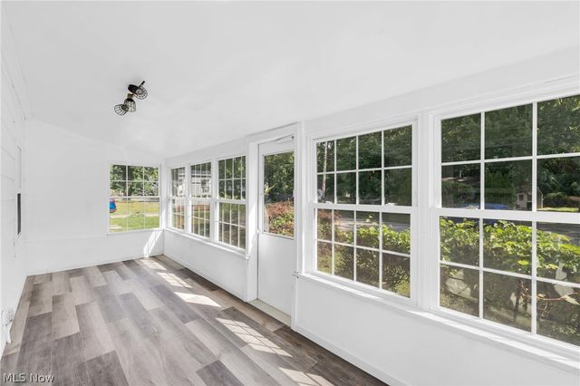 290 E 317th Street, Willowick, OH 44095