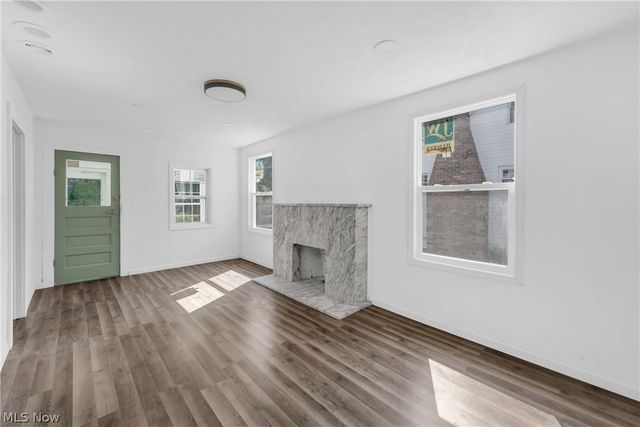 290 E 317th Street, Willowick, OH 44095